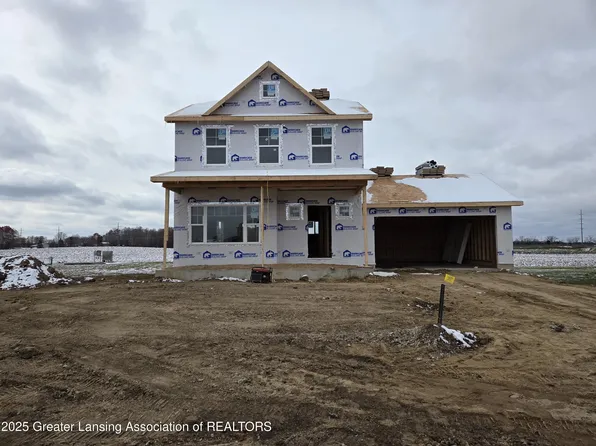 247 Gemstone Dr Unit 9, Alma, MI 48801