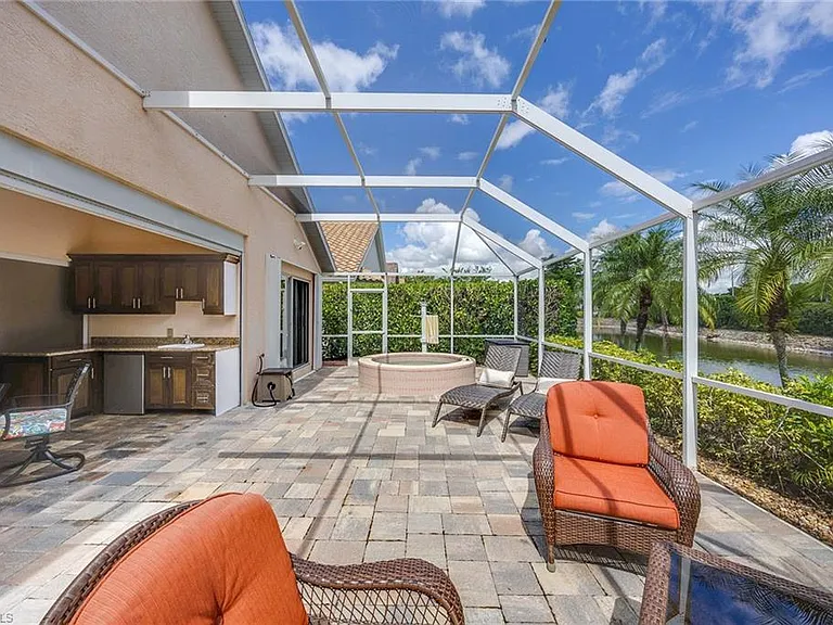 8468 Indian Wells Way — Photo 30
