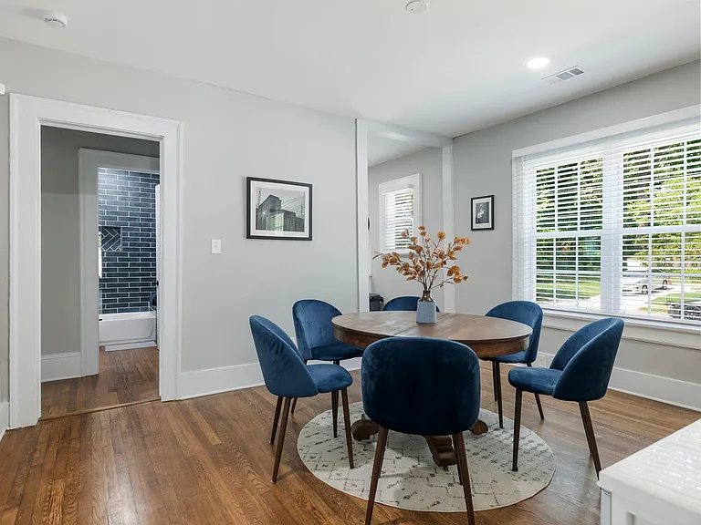 1054 Katherwood Dr SW — Photo 5