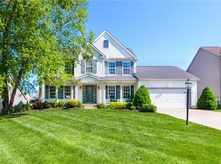 360 Bluestone Ct, Wadsworth, OH 44281