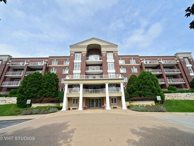 7031 W Touhy Ave #507, Niles, IL, 60714