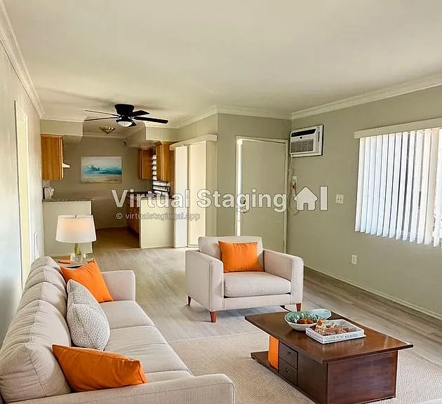 10059 Pinewood Ave — Photo 1