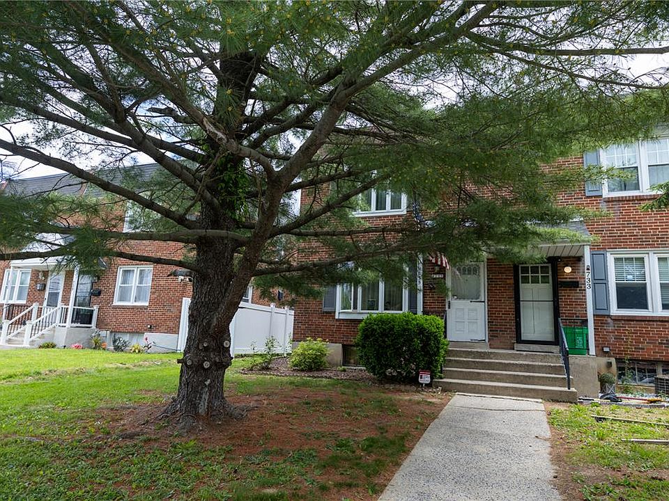 1st image of 735 Plymouth St
