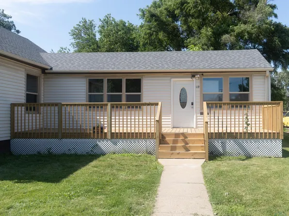 119 E 19th St, South Sioux City, NE 68776