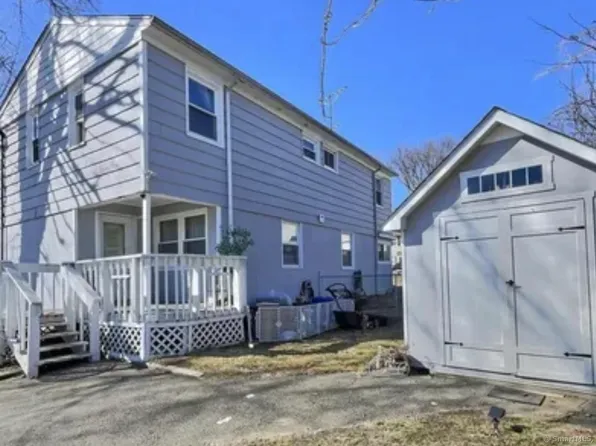 77 Marsh Way, Stratford, CT 06614