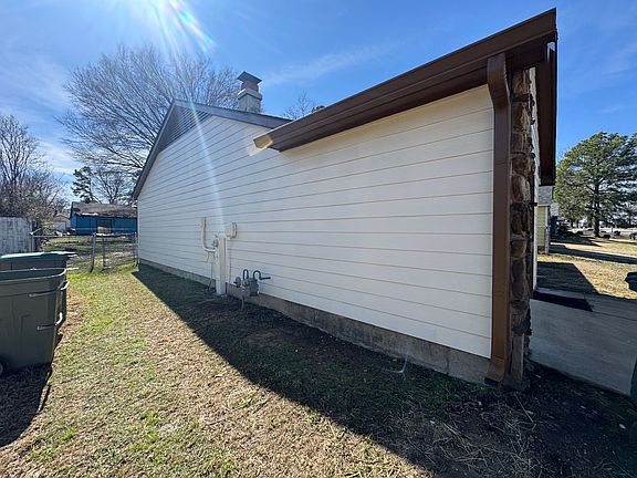 2nd image of 5735 Ballenmoor Dr