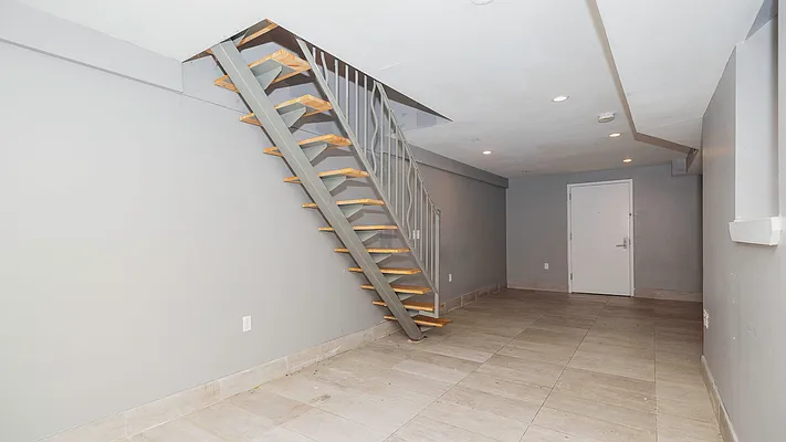 Rented by Nooklyn NYC LLC | media 11