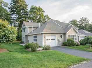 73 Twin Ponds Dr, Kingston, NY