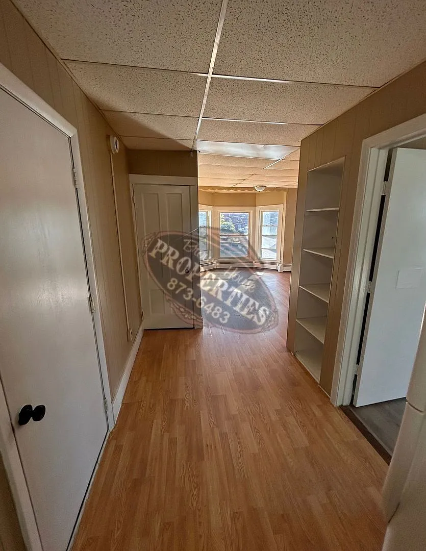 11 Union Street — Photo 2