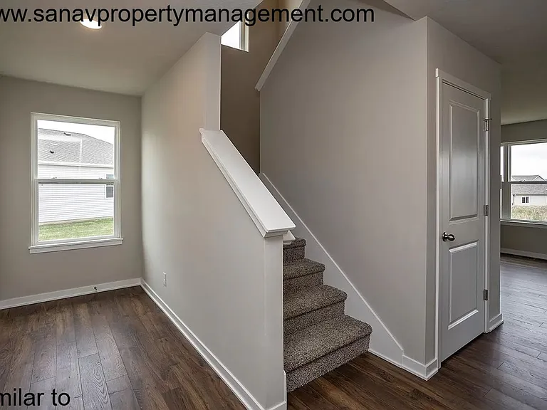 1112 Cove St SE — Photo 7