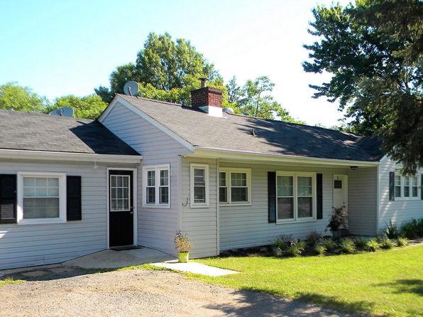 110 Calvert Towne Rd
