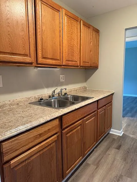 3 bed, 1152 sqft, $1,600 — Photo 4