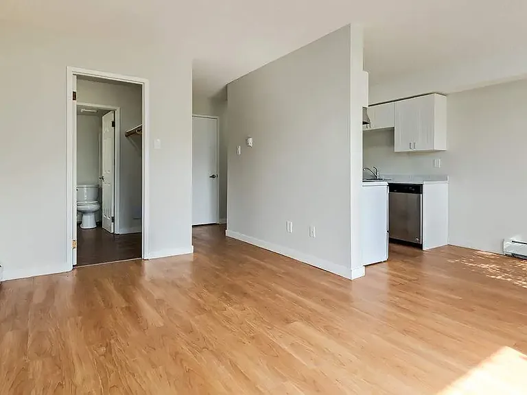 11945 81st St NW #306 — Photo 18