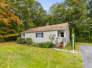 913 Buddington Rd, Groton, CT 06340