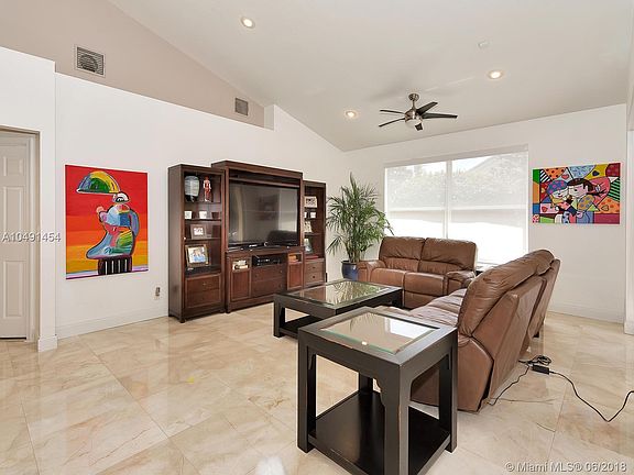 5th image of 2942 W Abiaca Cir