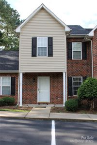 2240 15th Ave NE UNIT 105, Hickory, NC, 28601