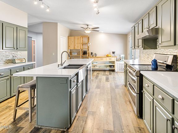 4th image of 10078 N PENWORTH Drive
