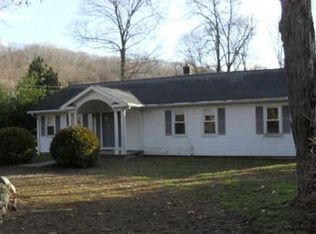 191 Beacon Rd, Bethany, CT 06524