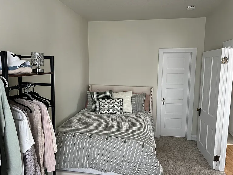 10555 Main St #2 — Photo 9