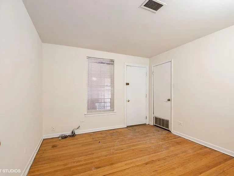 2921 N Sheffield Ave #2S — Photo 13