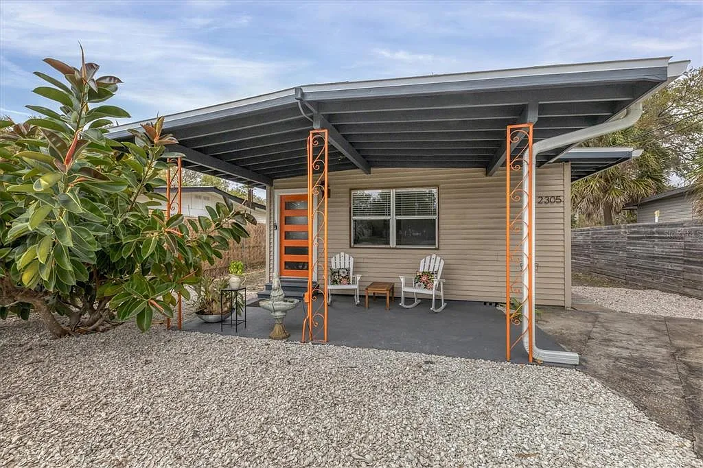 2 bed, 2.0 bath, 826 sqft, $3,500 — Photo 3
