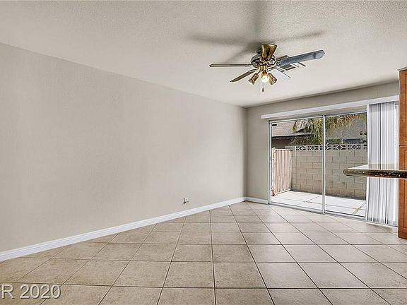 5th image of 6821 Elm Creek Dr
