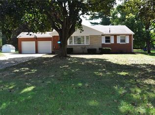 4028 Crestwood St NW, Canton, OH 44708