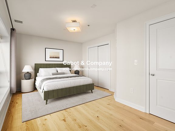 4th image of 9 N Margin St #33