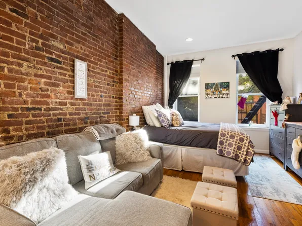 227 West 16th Street image 1 of 9