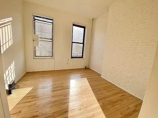 Rented by The Downtown LLC | media 16