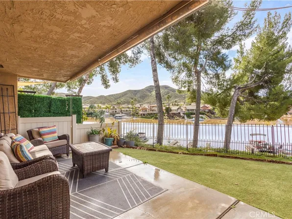 24319 Canyon Lake Dr N APT 2, Canyon Lake, CA 92587