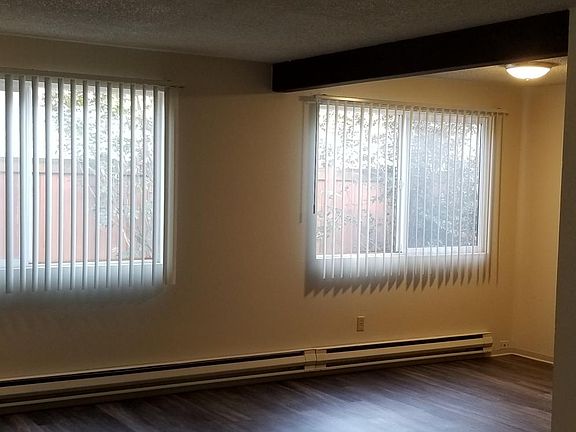 2nd image of 1263 Woodgate Ave APT 2