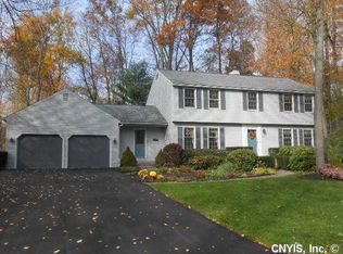 8757 Blue Heron Cir, Baldwinsville, NY 13027
