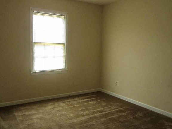 4th image of 170 Balouse Gilley Dr