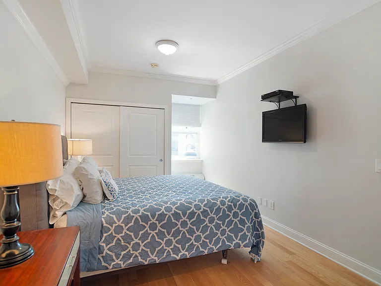 260 Dune Rd #75E — Photo 9