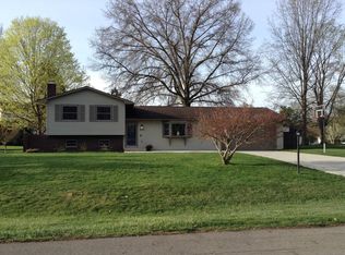 6556 Riverton Cir NW, Pickerington, OH
