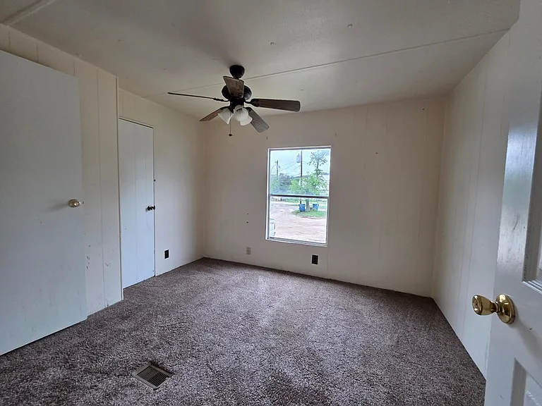 106B Clark St — Photo 5