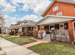 605 Circle Ave, Forest Park, IL 60130