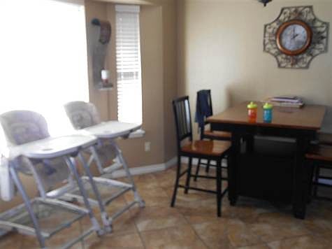 3rd image of 1307 W Taos St