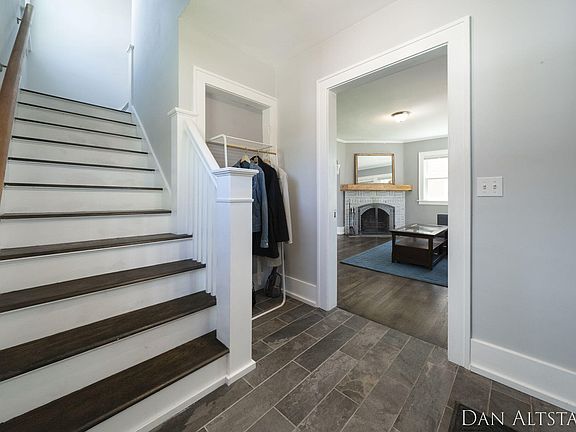 5th image of 2214 College Ave SE