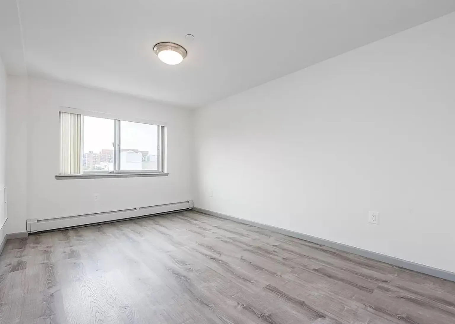 14-45 31st Avenue — Photo 3