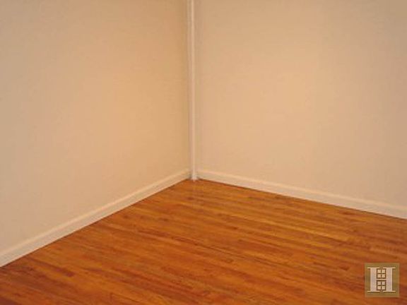 3rd image of 439 E 6th St APT 3R