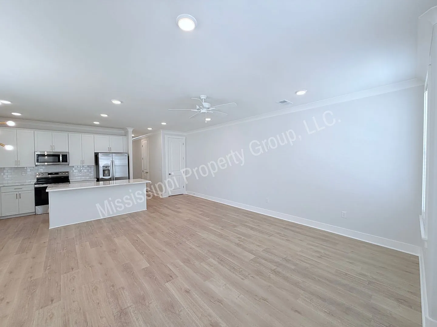 3BD/3.5BA - New Construction @ The Reserve Phase II — Photo 3