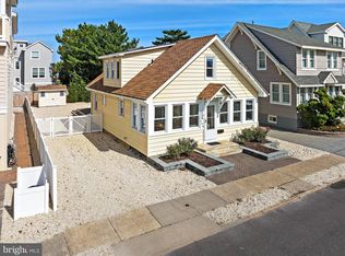 109 E 14th St, Long Beach Township, NJ 08008