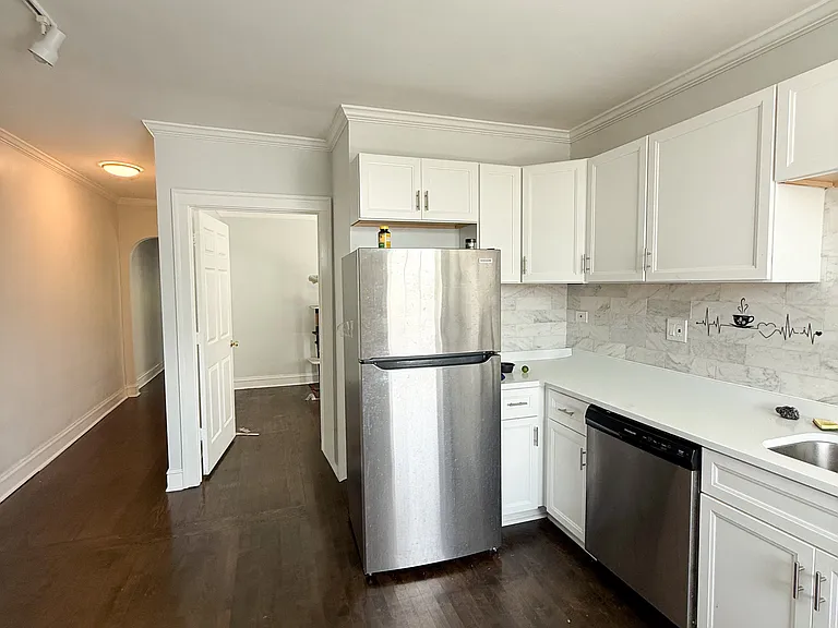 5428 N Campbell Ave #3K — Photo 2