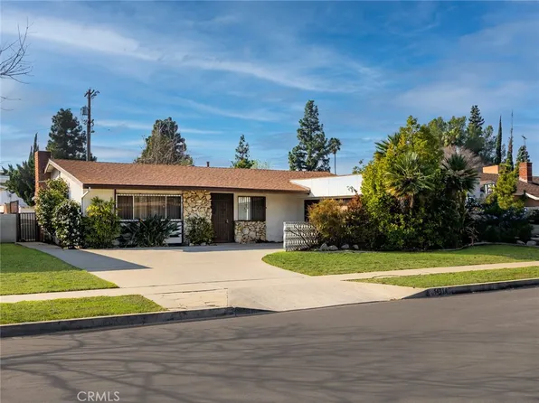 14814 Blackhawk St, Mission Hills, CA 91345