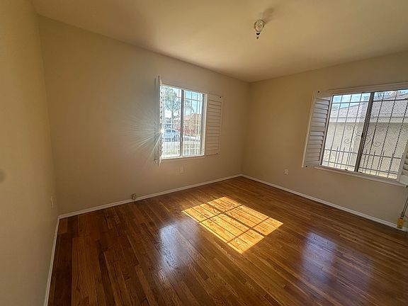 5th image of 14022 S Evers Ave
