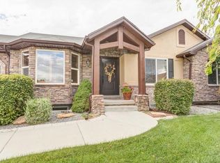 5348 W Lightening Peak Cir, Riverton, UT 84096