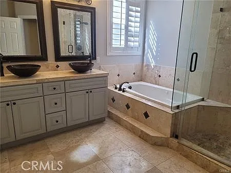 31361 Congressional Dr — Photo 14