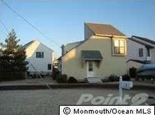 4 Peggy Ln, Manahawkin, NJ 08050